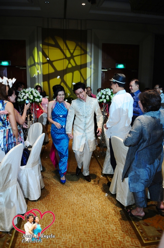 Conrad Weddings, Singapore, Instant Photography, Instant Prints, roving photography, live photography singapore, instant photography singapore