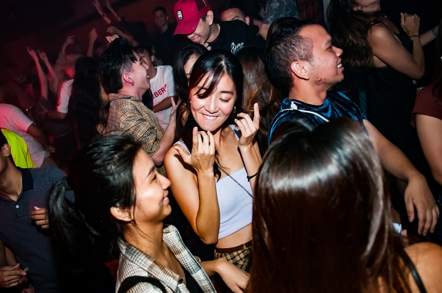 nightlife photography singapore, solid gold singapore, cherry discotheque