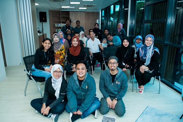 Event photography singapore, wisma geylang serai events, fringe events, skit, spoken word, group photo, ppis,