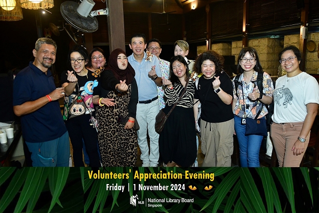 Live photography singapore, instant photography singapore, instant prints, photo booth, roaming photography, roving photography